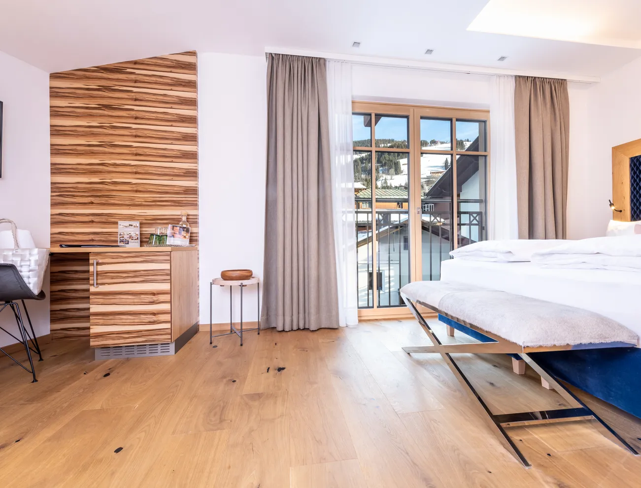 Doppelzimmer Wildbach „Deluxe“ im 4 Sterne Superior Hotel in Saalbach 